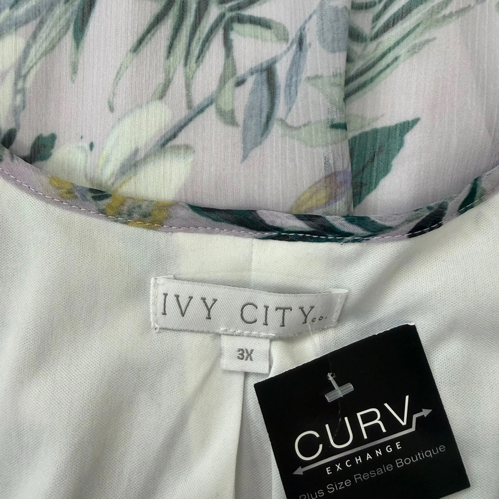 Ivy City Lavender Fields Floral Maxi Dress - Size 3X - Picture 7 of 7